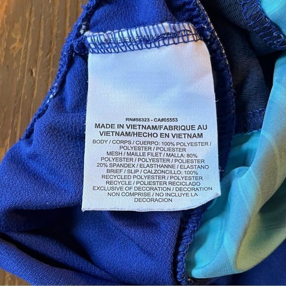 Nike Dri Fit Built in Underwear Under Running Shorts - Picture 4 of 7